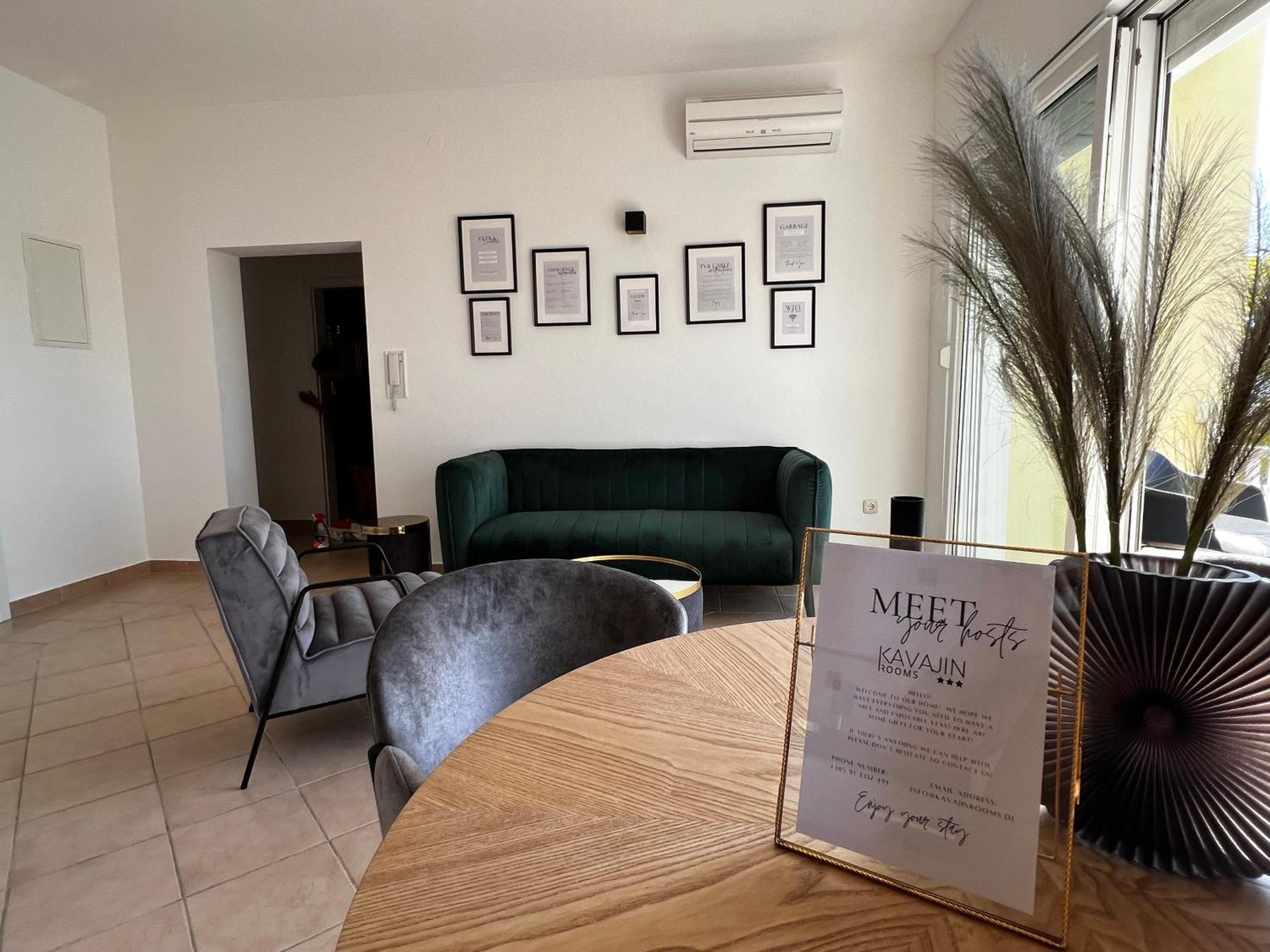 Kavajin Rooms Duće Habitación foto